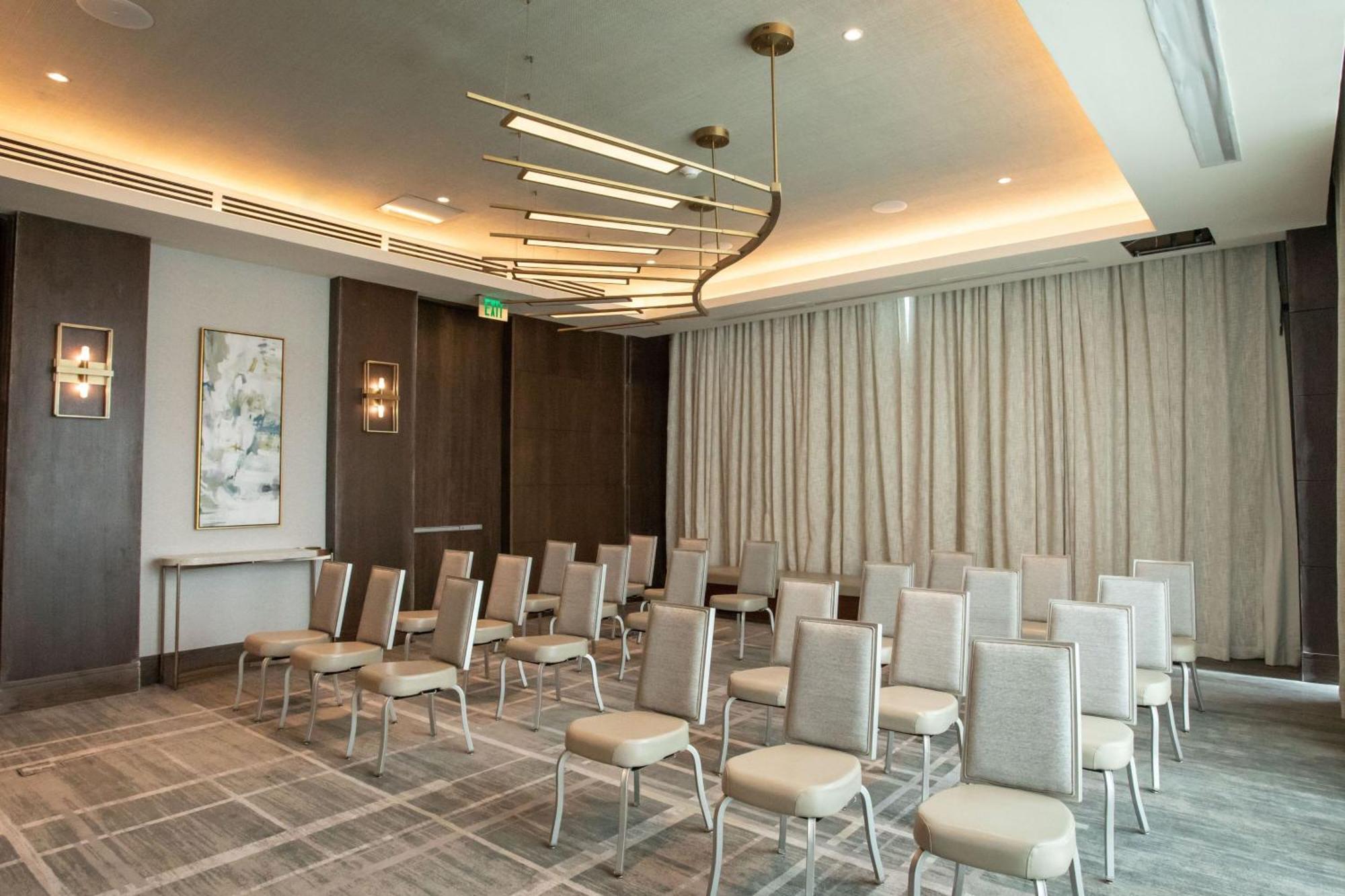 Courtyard By Marriott Santo Domingo Piantini Hotel Eksteriør billede