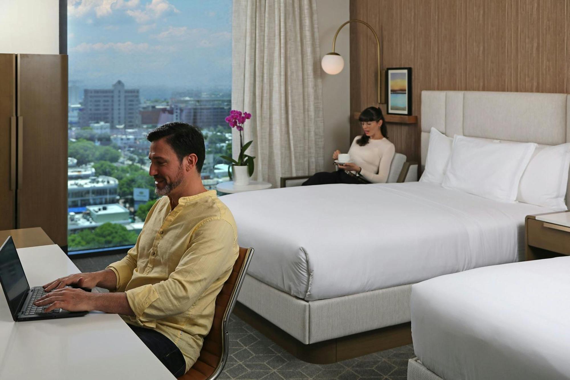 Courtyard By Marriott Santo Domingo Piantini Hotel Eksteriør billede